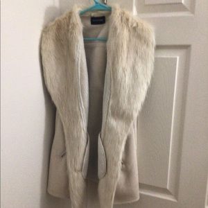 Dolce Cabo Faux Fur Vest with zippers
